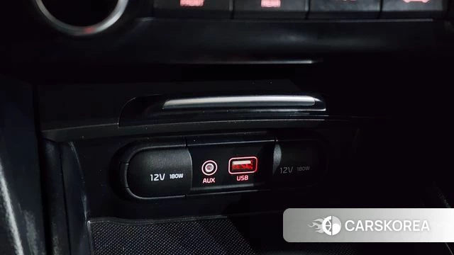 Kia The New K5 2nd generation 2018 Белый из Кореи, фото 4