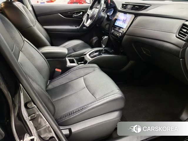 Nissan Qijun 2021 Черный из Китая, фото 4