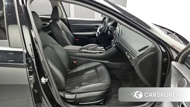 Hyundai Sonata (DN8) 2022 Черный из Кореи, фото 4