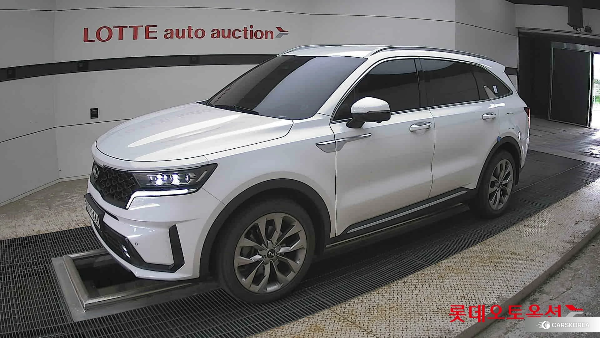 Kia Sorento 2021 Snow White Pearl (optional) из Кореи, фото 4