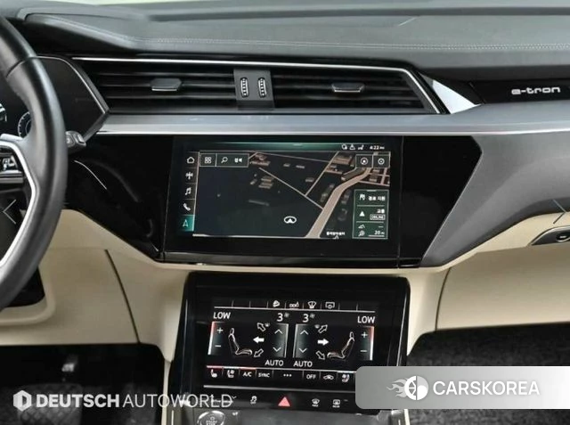 Audi e-Tron 2020 Жемчужный цвет из Кореи, фото 4