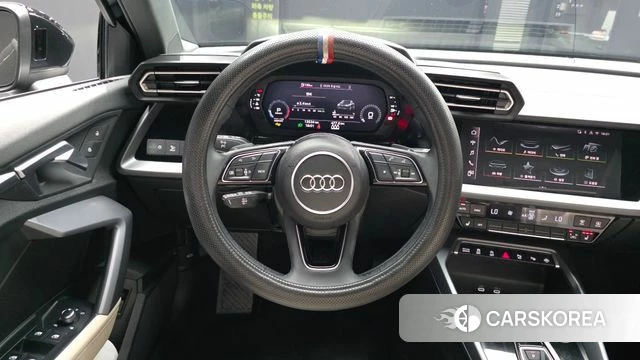Audi A3 (8Y) 2025 Черный из Кореи, фото 4