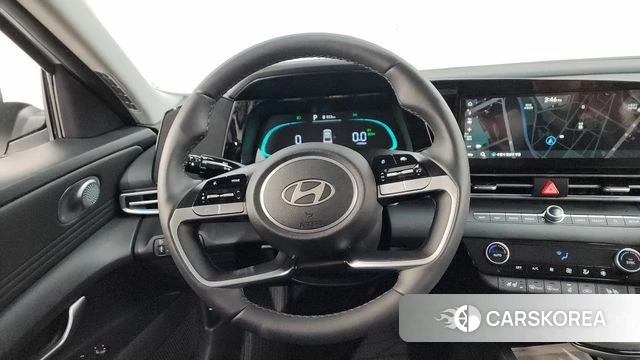 Hyundai The New Avante Hybrid (CN7) 2025 Белый из Кореи, фото 4