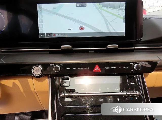 Kia Carnival 4th generation 2023 Белый из Кореи, фото 4