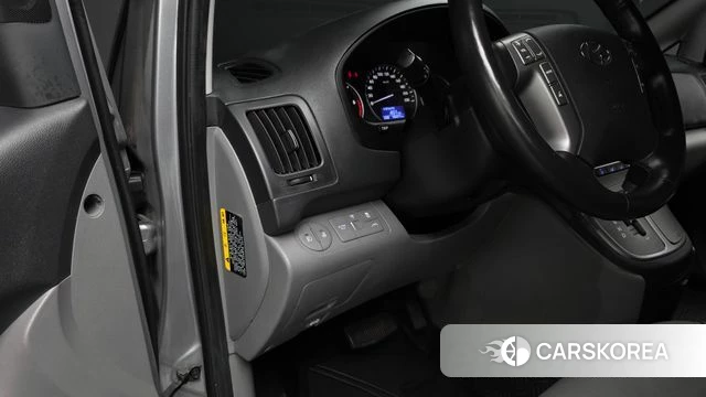 Hyundai The New Grand Starex 2020 Серебристо-серый из Кореи, фото 4