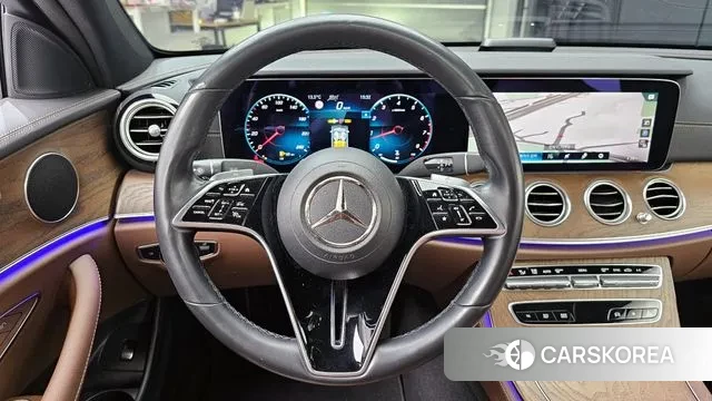 Mercedes-Benz E-Class W213 2021 Серый из Кореи, фото 4