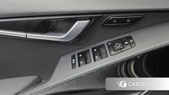 Kia Di Ol Nu Niro 2022 Серый из Кореи, фото 4