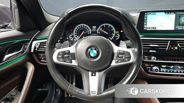 BMW 5 Series (G30) 2018 Серый из Кореи, фото 4