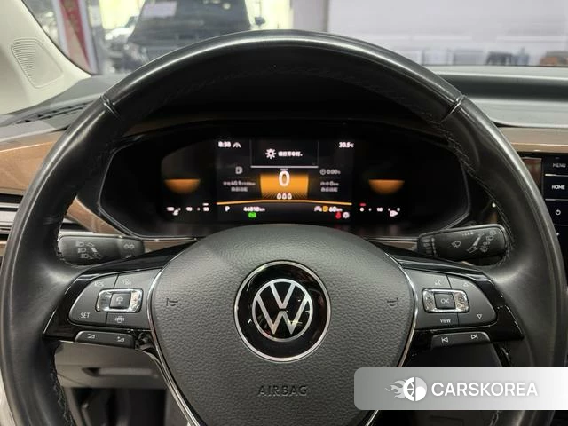 Volkswagen Tuyue 2022 Белый из Китая, фото 4