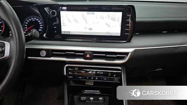 Kia K5 3rd generation 2023 Белый из Кореи, фото 4