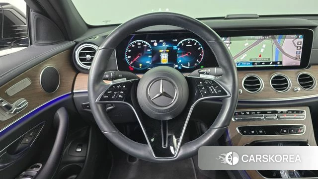 Mercedes-Benz E-Class W213 2021 Черный из Кореи, фото 4