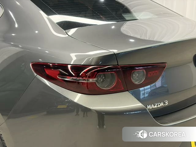 Mazda 3 Angkesaila 2021 Темно-серый из Китая, фото 4