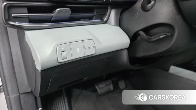 Hyundai The New Avante (CN7) 2025 Серебристо-серый из Кореи, фото 4