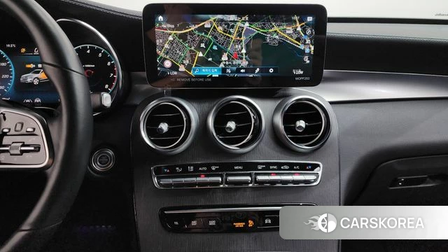 Mercedes-Benz GLC-Class X253 2022 Серебряный из Кореи, фото 4