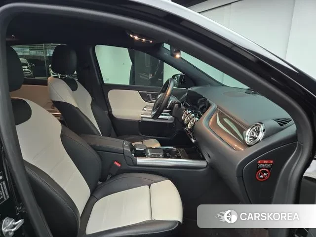 Mercedes-Benz GLA - Class H247 2020 Черный из Кореи, фото 4