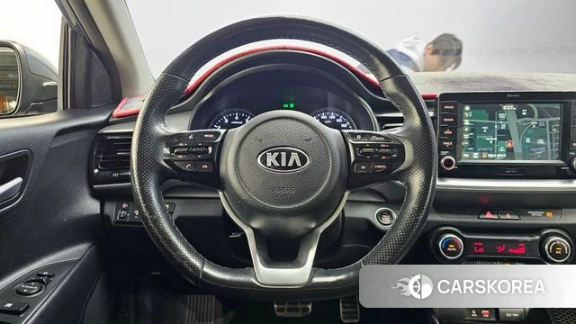Kia Stonic 2018 Синий из Кореи, фото 4