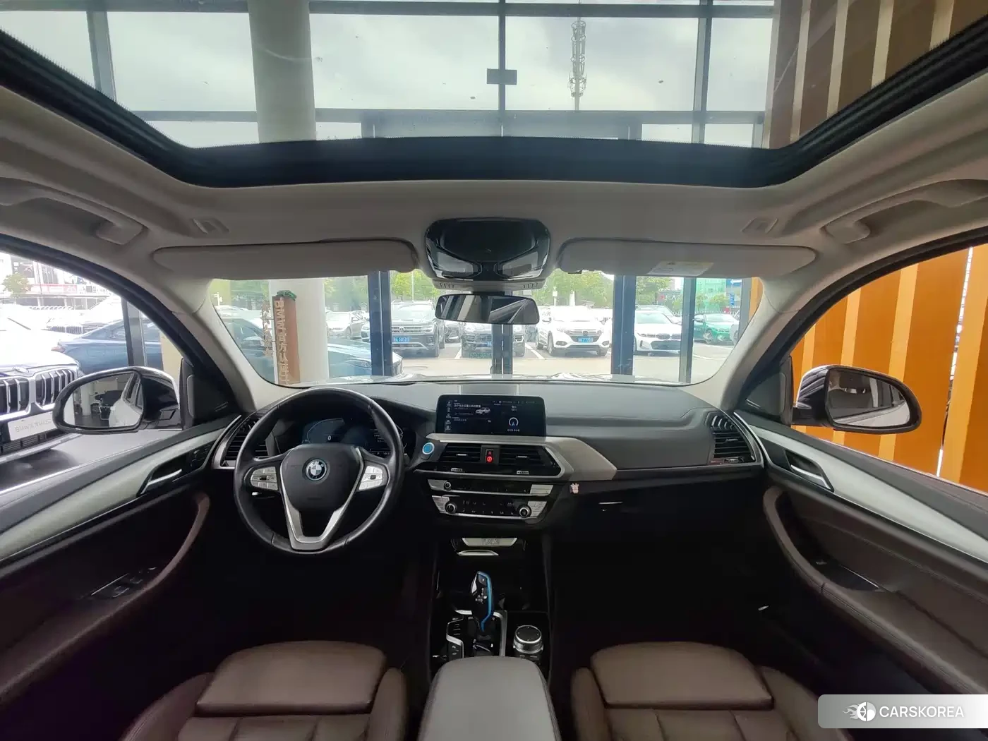 BMW iX3 2021 Белый из Китая, фото 4