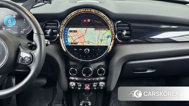 Mini Cooper 2024 Белый из Кореи, фото 4