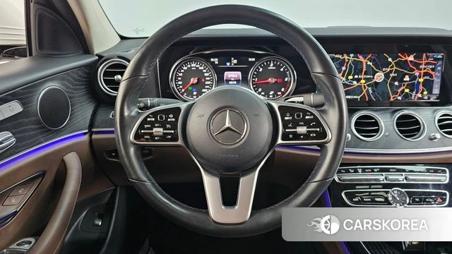Mercedes-Benz E-Class W213 2020 Белый из Кореи, фото 4