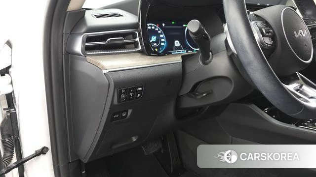 Kia K5 Hybrid 3rd Generation 2022 Белый из Кореи, фото 4