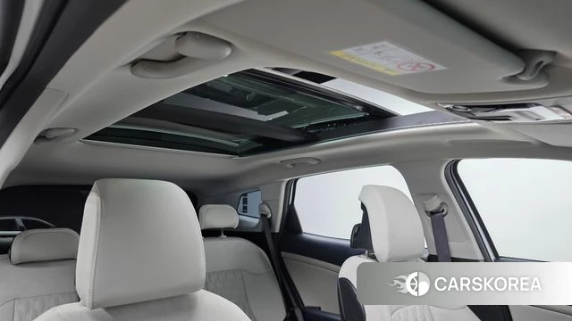 Kia Sportage 5th Generation 2023 Белый из Кореи, фото 4