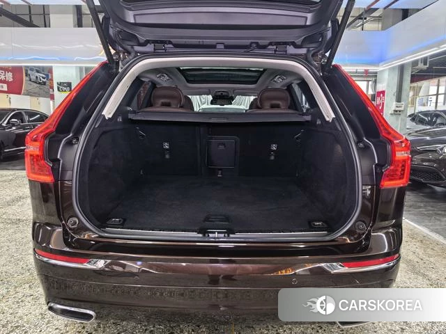 Volvo XC60 2019 Коричневый из Китая, фото 4