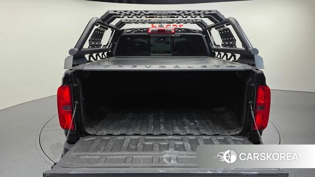 Chevrolet (GM Daewoo) Real New Colorado 2021 Черный из Кореи, фото 4