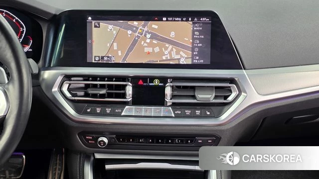 BMW 4 Series (G22) 2022 Цвет галактики из Кореи, фото 4