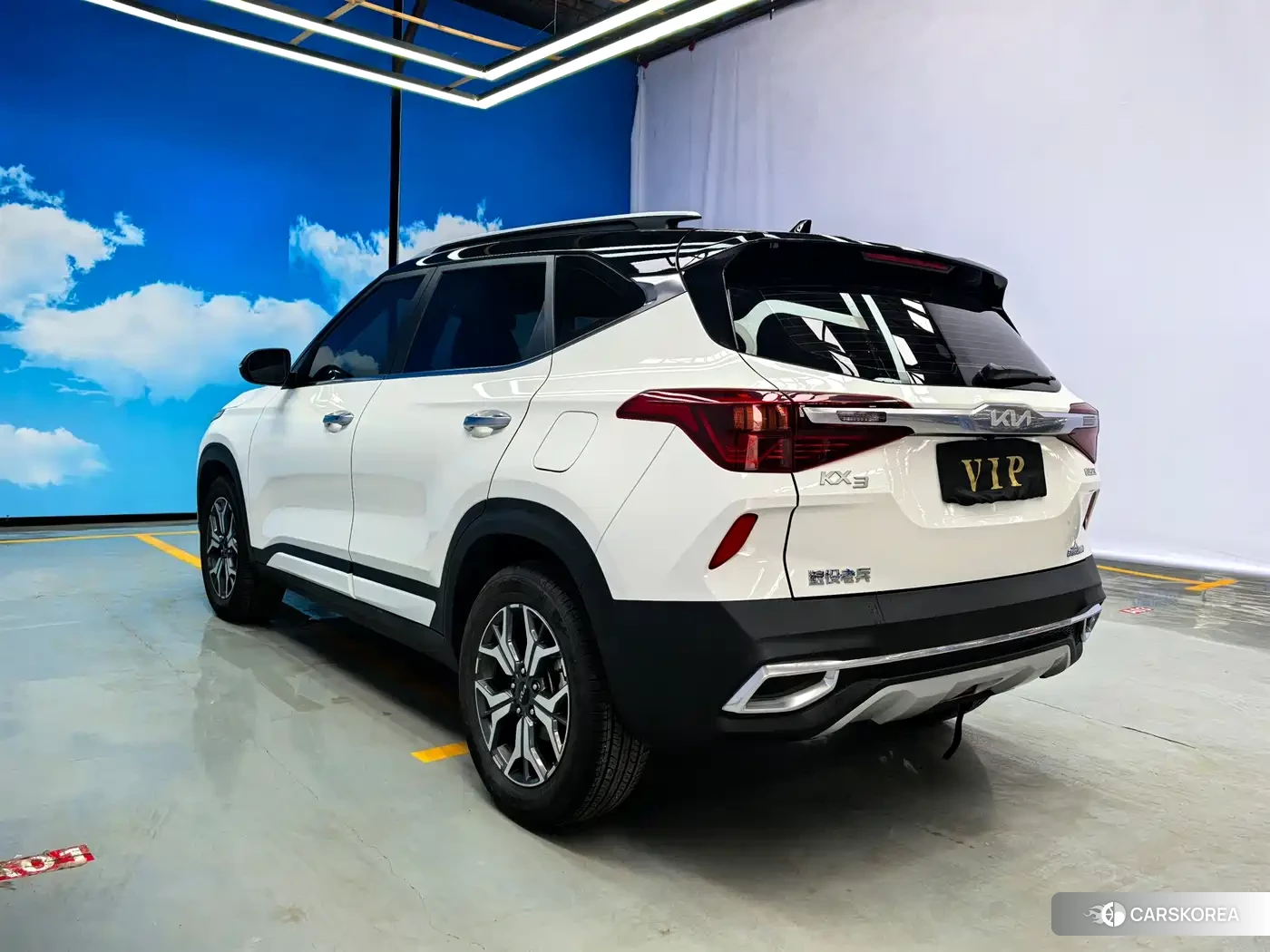 Kia KX3 2022 Белый из Китая, фото 5
