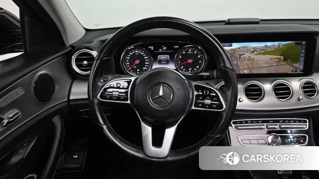 Mercedes-Benz E-Class W213 2019 Черный из Кореи, фото 4