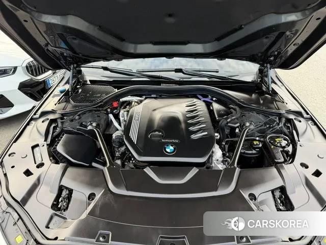 BMW 7 Series (G11) 2022 Серый из Кореи, фото 4