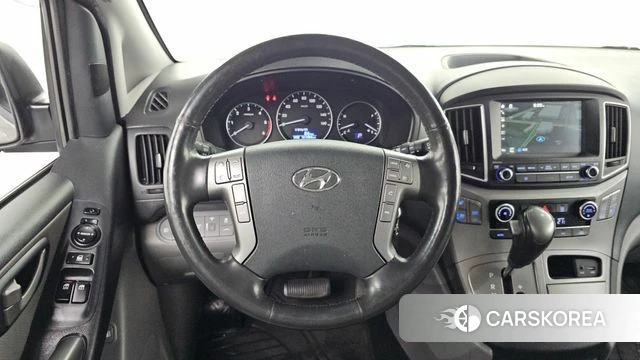 Hyundai The New Grand Starex 2018 Серебристо-серый из Кореи, фото 4