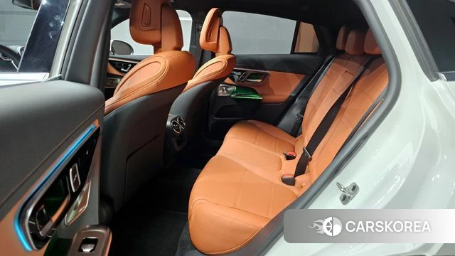 Mercedes-Benz GLC-Class X254 2024 Белый из Кореи, фото 4