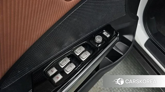 Ssangyong Tivoli Armor 2018 Белый из Кореи, фото 4