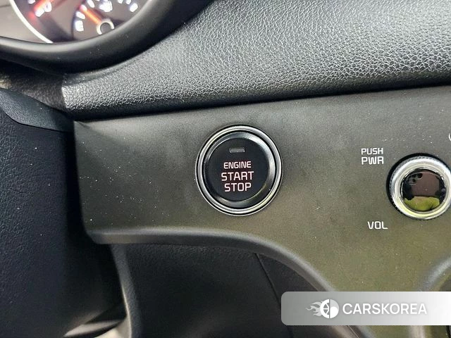 Kia Sportage 4th Generation 2018 Белый из Кореи, фото 4