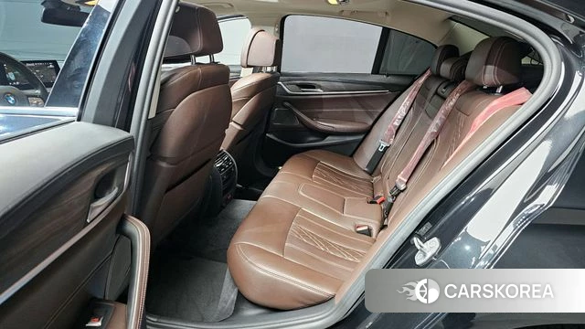 BMW 5 Series (G30) 2020 Черный из Кореи, фото 4