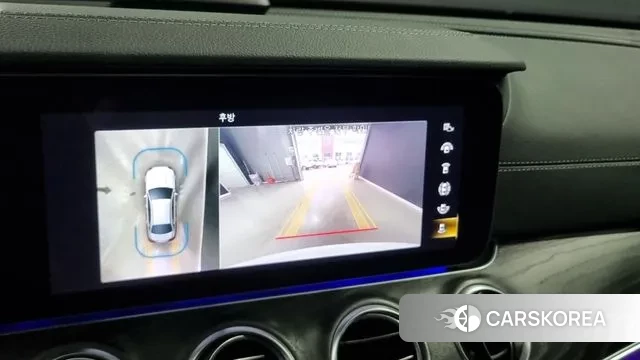 Mercedes-Benz E-Class W213 2022 Белый из Кореи, фото 4