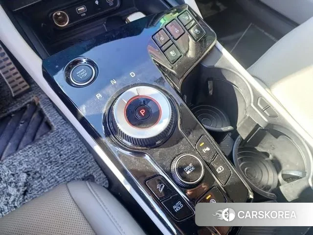 Kia Sportage 5th Generation 2023 Белый из Кореи, фото 4