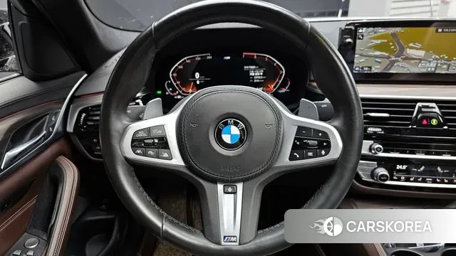 BMW 5 Series (G30) 2020 Белый из Кореи, фото 4