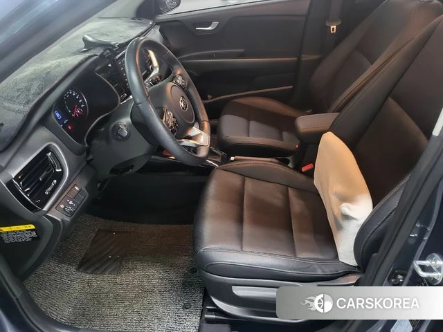 Kia Stonic id 4628696 из Кореи 4