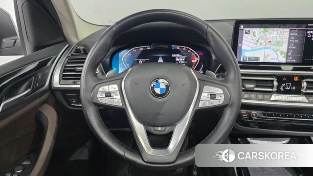 BMW X3 (G01) 2022 Серебристо-серый из Кореи, фото 4