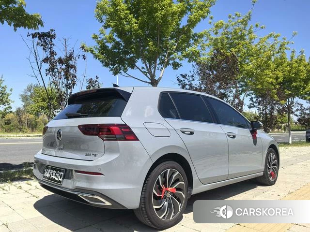 Volkswagen Golf 2023 Темно-серый из Китая, фото 4