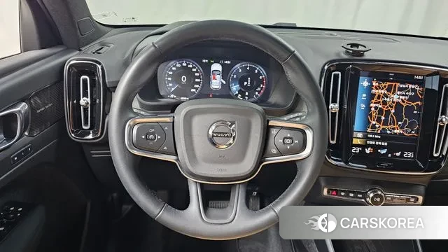 Volvo XC40 2021 Белый из Кореи, фото 4