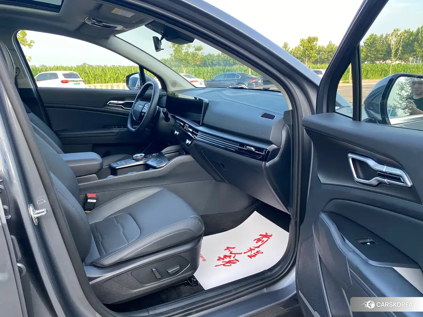 Kia Sportage 2026 Silver/gray из Китая, фото 4
