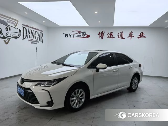 Toyota Corolla 2021 Белый из Китая, фото 4