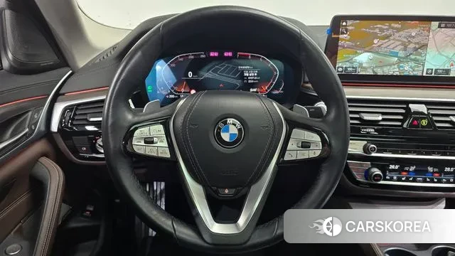 BMW 5 Series (G30) 2021 Черный из Кореи, фото 4