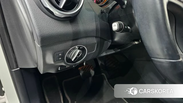 Mercedes-Benz GLA-Class X156 2018 Белый из Кореи, фото 4