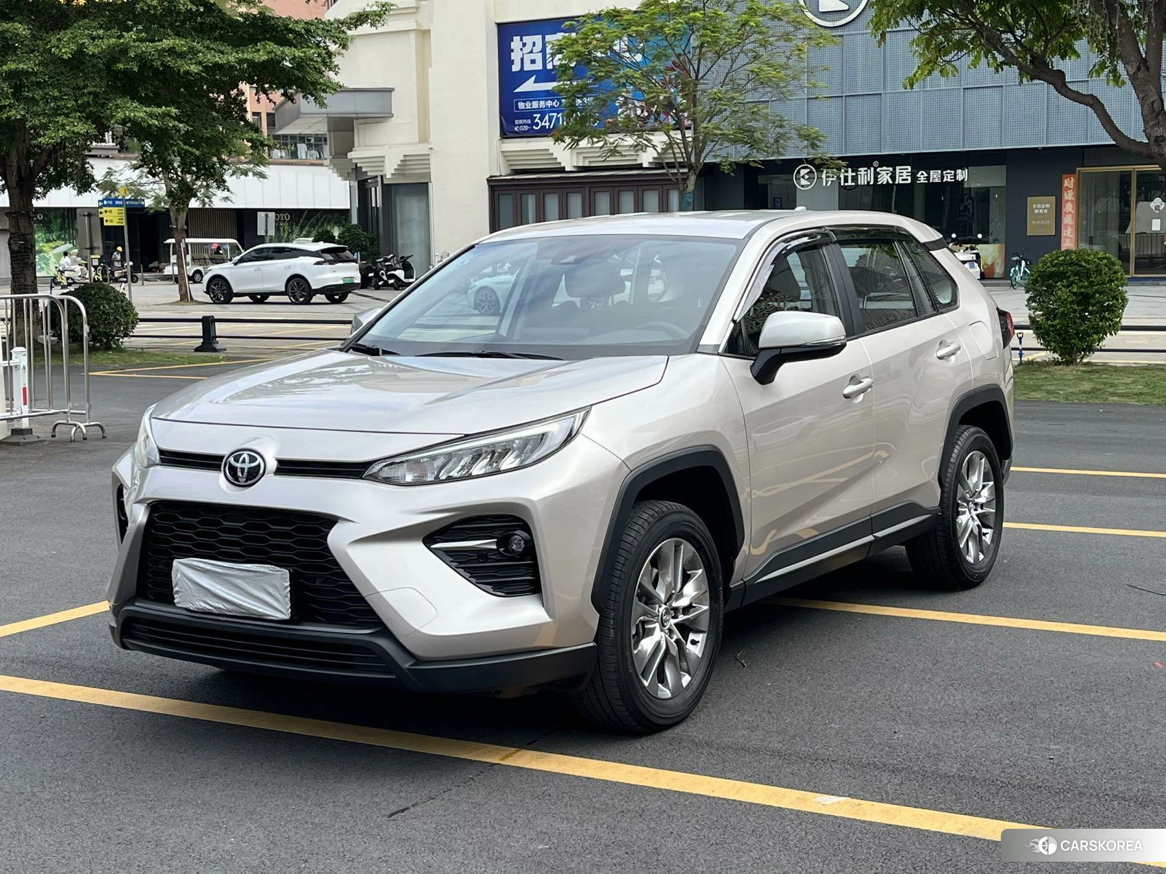 Toyota Wilanda 2024 Серебристо-серый из Китая, фото 4