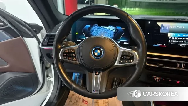 BMW i4 2022 Белый из Кореи, фото 4