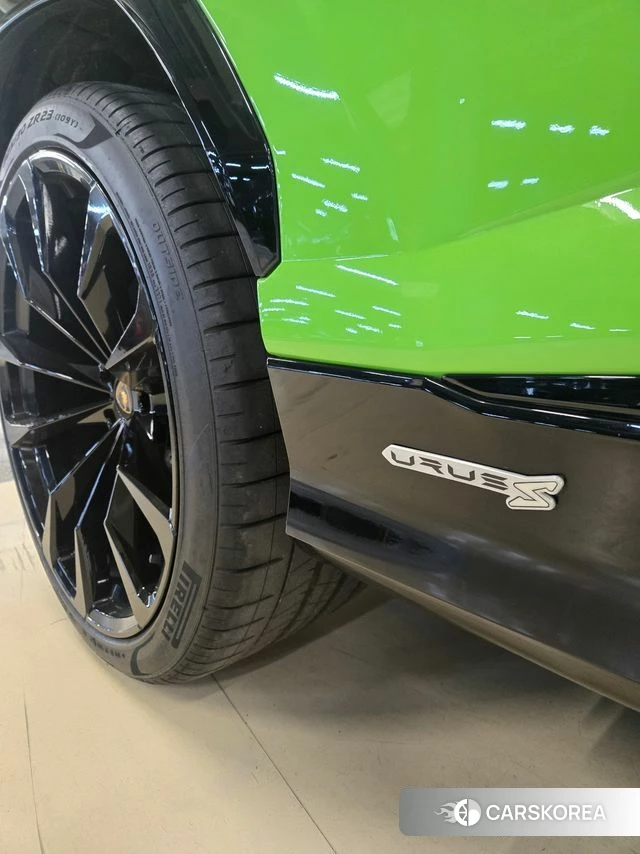 Lamborghini Urus 2024 Зеленый из Кореи, фото 4